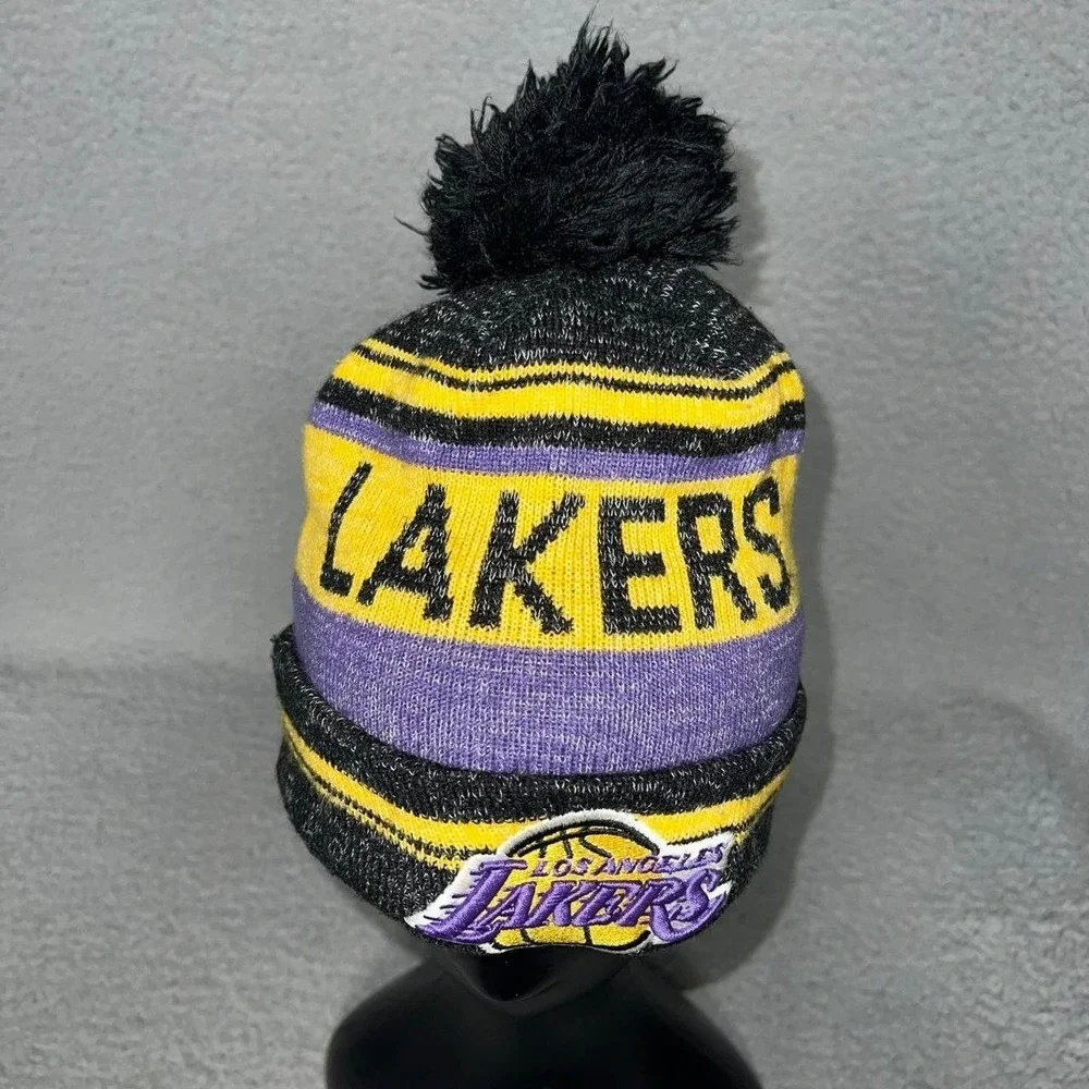 New Era x Hardwood Classics Los Angeles‎ Lakers Beanie Hat Knit Cuffed Pom OSFM